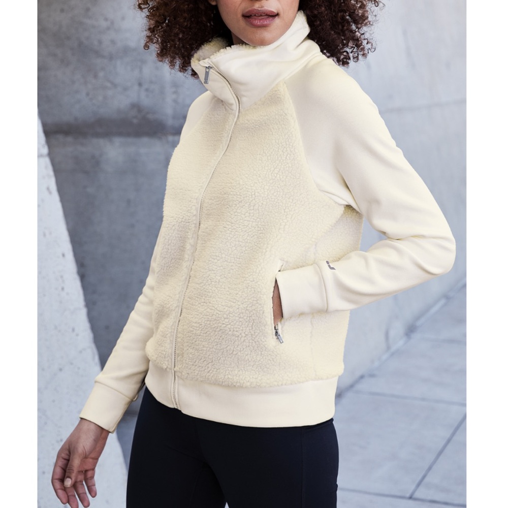 OGIO Brand Woman’s Size MED Sherpa Fill Zip